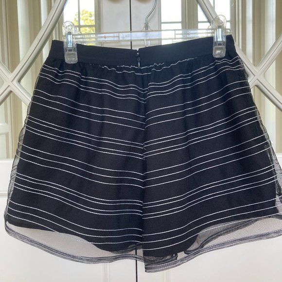 BCBG Shorts - Picture 1 of 5